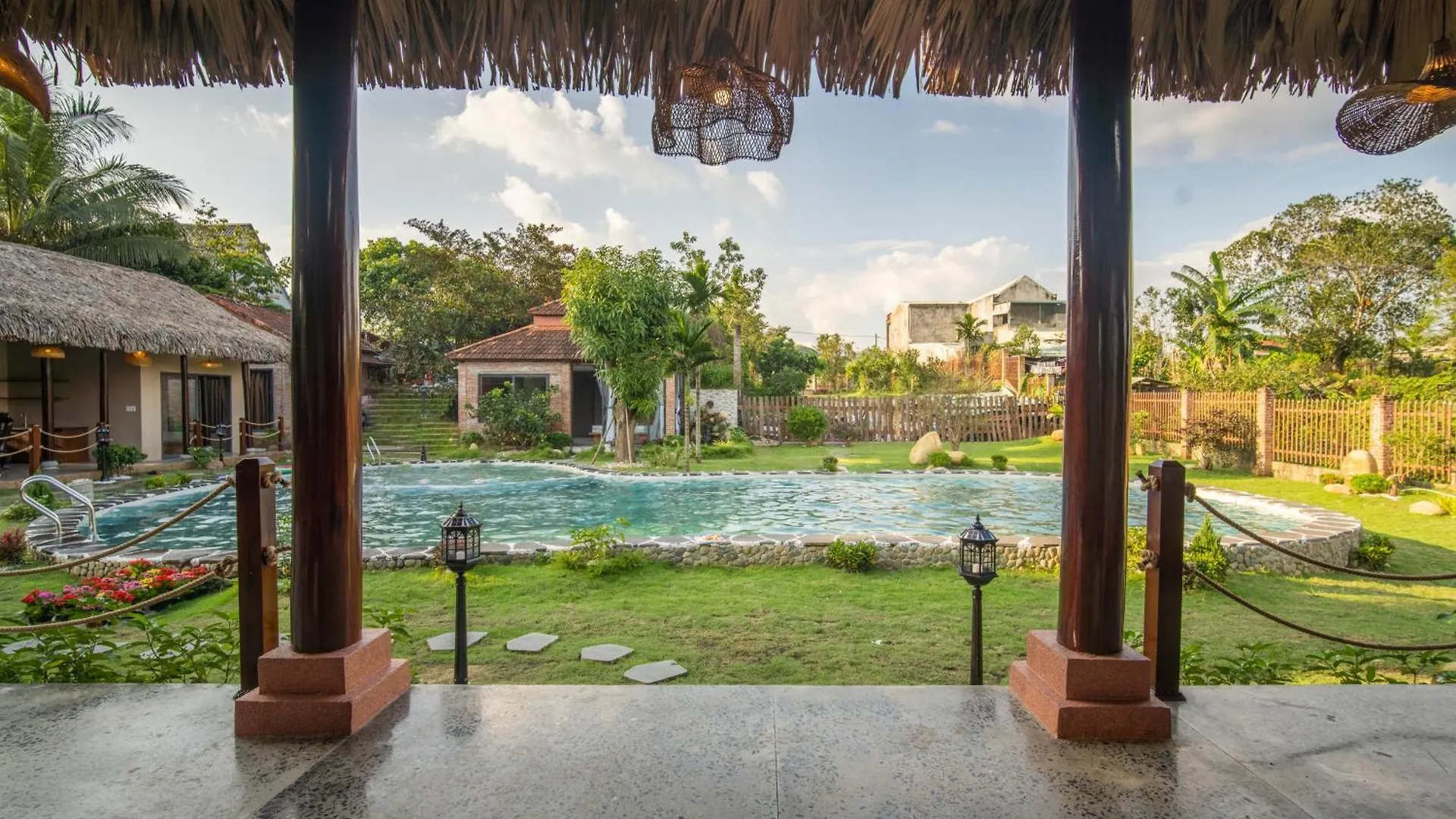 La Retreat Hotel Da Nang