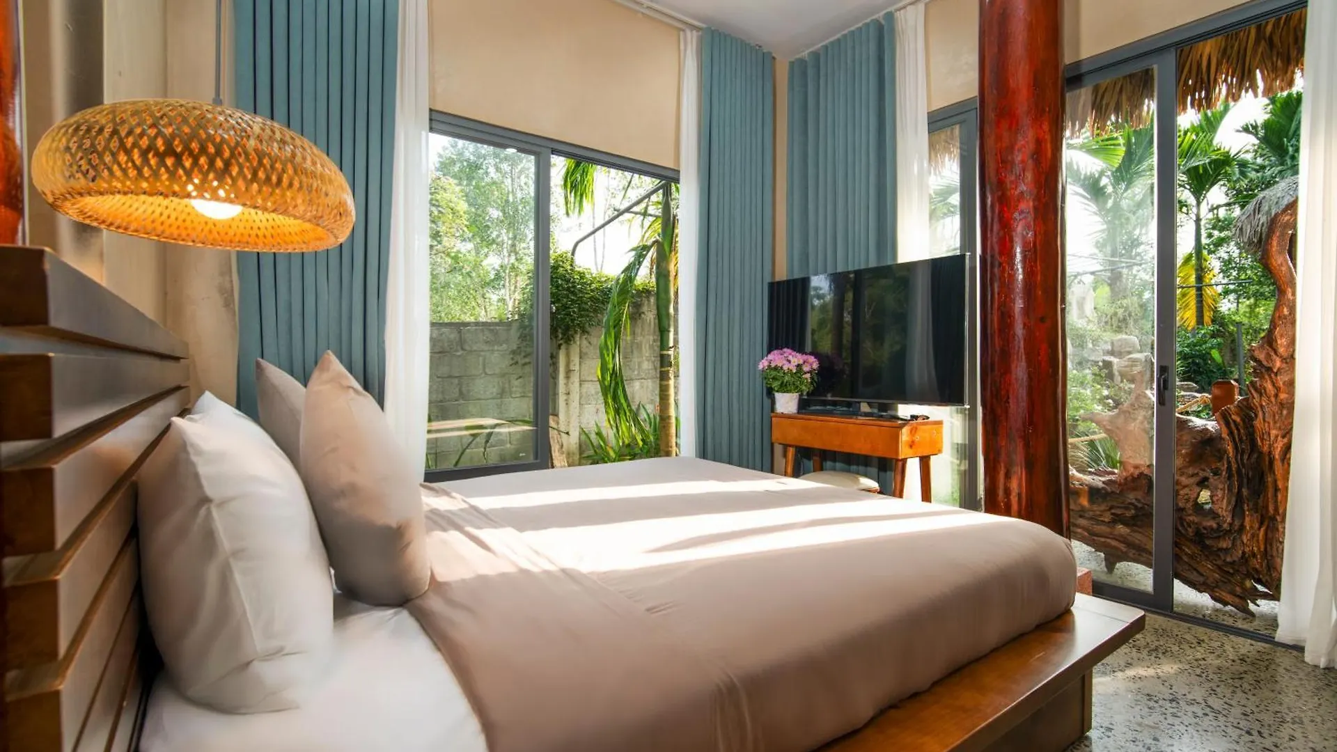 La Retreat Hotel Da Nang